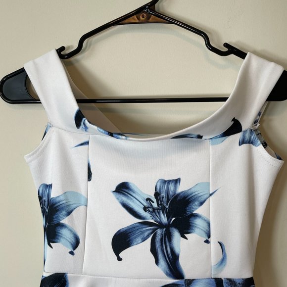 SOLD Boohoo Floral Off The Shoulder Skater Dress - Picture 5 of 11